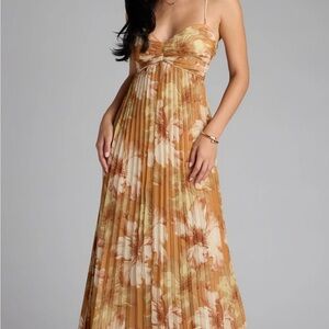 Fall Floral Pleated Maxi Dress